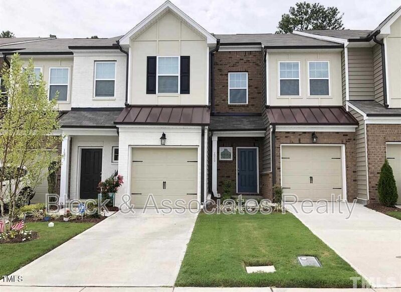 1209 Fitchie Pl in Durham, NC - Building Photo