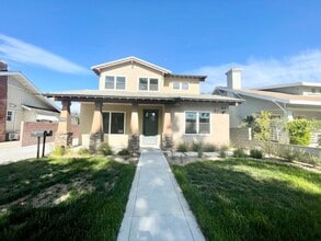 806-806 N Electric Ave in Alhambra, CA - Building Photo - Building Photo