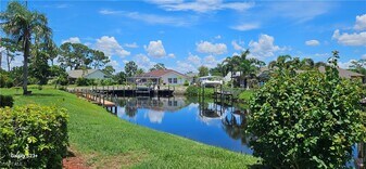 15140 Riverbend Blvd in North Fort Myers, FL - Building Photo