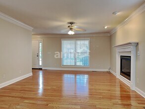 4905 Ivy Rose Dr in Knoxville, TN - Building Photo - Building Photo
