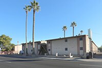 Building Photo - Phoenix West Apartments in Phoenix, Arizona