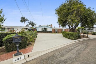 204 Faxon St in Spring Valley, CA - Building Photo - Building Photo