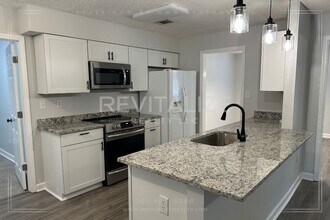 9270 Abilene Dr S in Mobile, AL - Building Photo - Building Photo