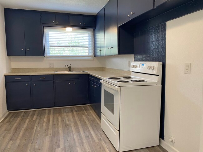 1530 Daly Dr in Corpus Christi, TX - Building Photo - Building Photo