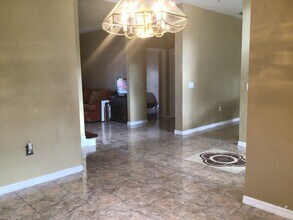 410 Bloomfield Dr in Kissimmee, FL - Building Photo - Building Photo