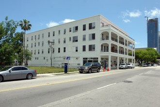 1601-1607 NE 2nd Ave in Miami, FL - Building Photo - Building Photo