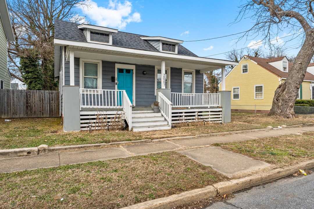 2007 Albany Ave in Richmond, VA - Foto de edificio