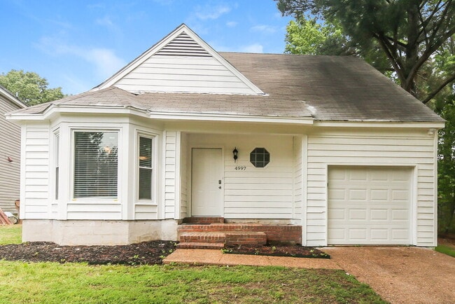 property at 4997 Woodberry Cove S