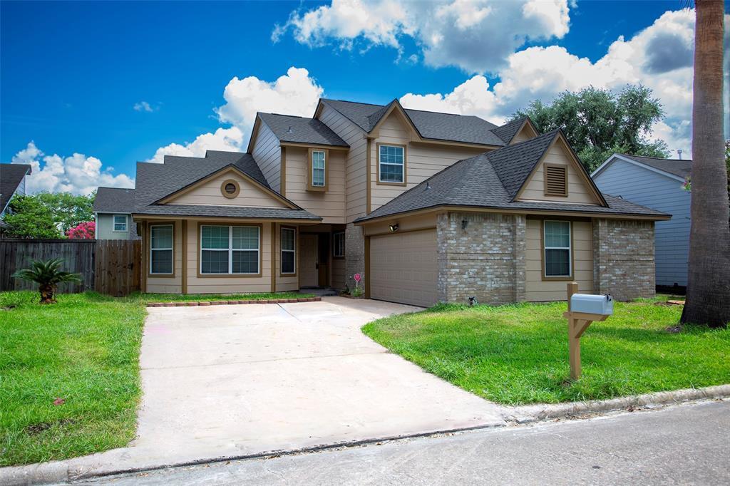 12818 Ashford Meadow Dr in Houston, TX - Foto de edificio
