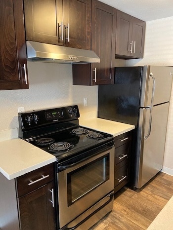 Heather Court in Tacoma, WA - Building Photo - Building Photo