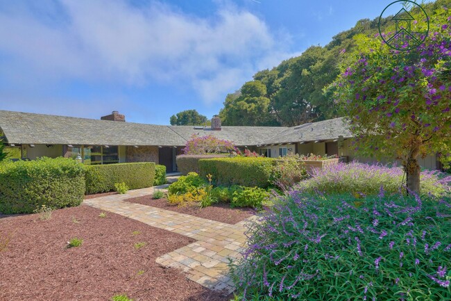 7020 Valley Knoll Rd in Carmel By The Sea, CA - Building Photo - Building Photo