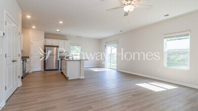 6312 Lowe Ln in Charlotte, NC - Building Photo - Building Photo