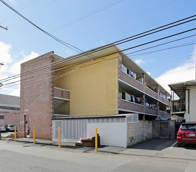 1815 Kalani St in Honolulu, HI - Foto de edificio - Building Photo