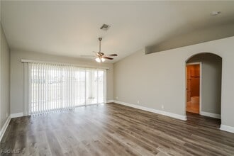 1709 NE 6th Pl in Cape Coral, FL - Building Photo - Building Photo