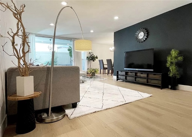 property at 4637 Willis Ave