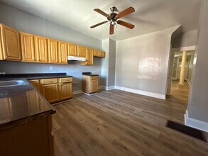 3030 Clifton Park Terrace in Baltimore, MD - Building Photo - Building Photo