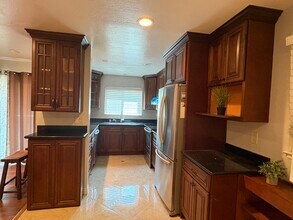 617 Timberpine Ave, Unit 1 in Sunnyvale, CA - Building Photo - Building Photo