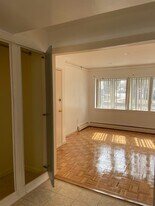 8815 Pitkin Ave, Unit A in Ozone Park, NY - Building Photo