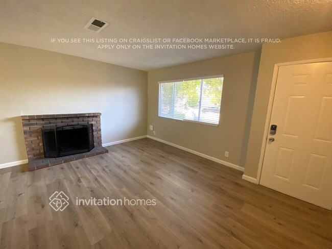 2156 Cormorant Dr, Unit 305 in Fairfield, CA - Building Photo - Building Photo