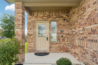 111 Whitetail Pass in San Antonio, TX - Building Photo - Building Photo