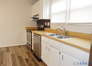 512 Marbleridge Rd in North Chesterfield, VA - Building Photo - Building Photo