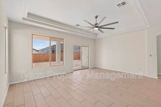 247 Needle Ave SW in Los Lunas, NM - Building Photo - Building Photo