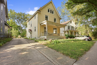 512 W Liberty St in Ann Arbor, MI - Foto de edificio - Building Photo