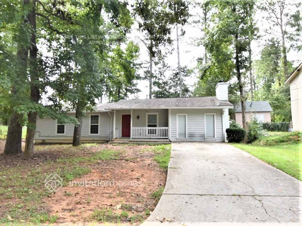 653 Lakeridge Dr SE in Conyers, GA - Building Photo