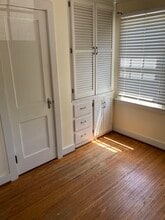 191 Raleigh St, Unit 2 BR near Strong Hospital in Rochester, NY - Building Photo - Building Photo