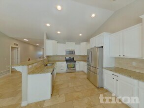 6697 Cottonwood Tree Dr in Colorado Springs, CO - Foto de edificio - Building Photo