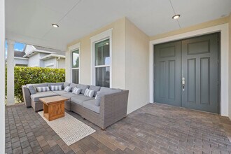 915 Sweetgrass St in Loxahatchee, FL - Building Photo - Building Photo