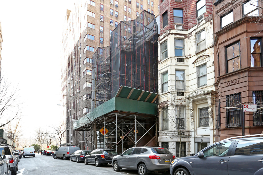 317-319 W 103rd St in New York, NY - Building Photo