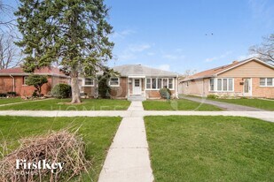 8840 Sproat Ave in Oak Lawn, IL - Building Photo