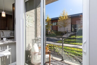 Tuller Flats in Dublin, OH - Building Photo - Building Photo