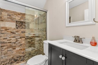 5486 NW 44th Way in Coconut Creek, FL - Foto de edificio - Building Photo