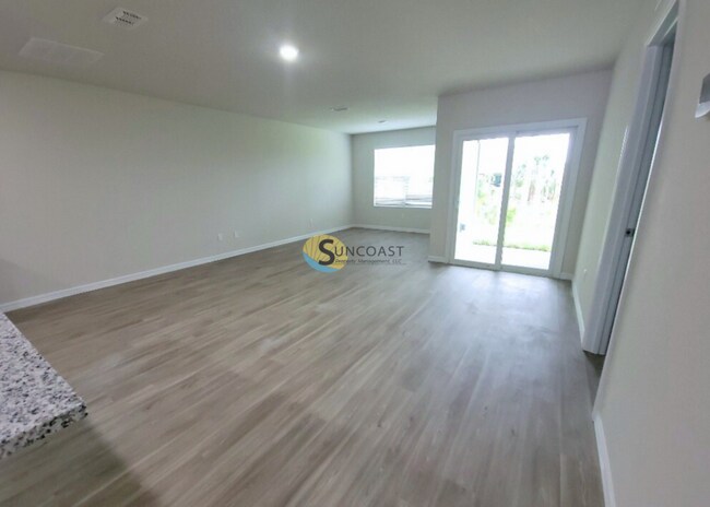 36 Pine Haven Dr in Palm Coast, FL - Foto de edificio - Building Photo