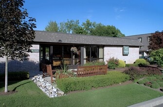 Fenimore Trace Apartments in Watervliet, NY - Foto de edificio - Building Photo