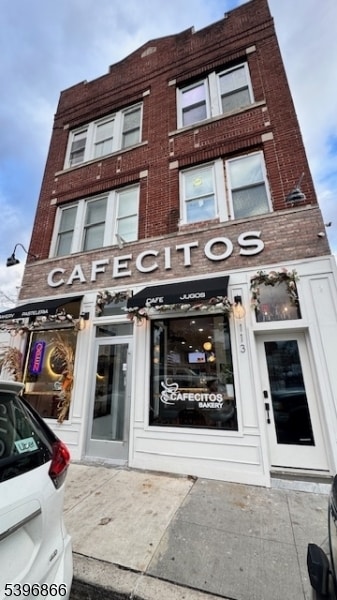 property at 113 Broadway