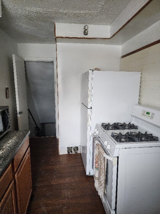 18748 W Chicago in Detroit, MI - Building Photo