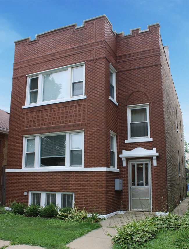 5043 W Argyle St, Unit 2