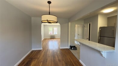 47-29 215th St in Queens, NY - Building Photo - Building Photo