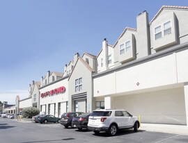5201 Stevens Creek Blvd in Santa Clara, CA - Building Photo