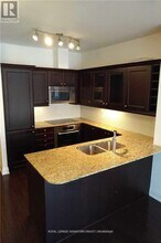 1 Bedford Rd in Toronto, ON - Building Photo - Building Photo