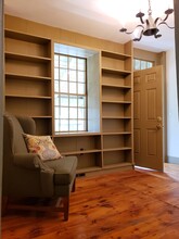 121 Pleasant St, Unit Main House in Middleboro, MA - Foto de edificio - Building Photo