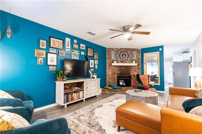 1960 Wilkins Pl in Fayetteville, AR - Building Photo - Building Photo