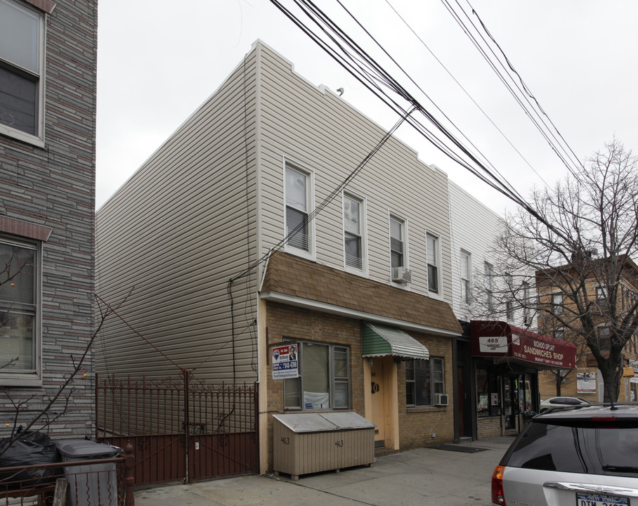 463 Onderdonk Ave in Flushing, NY - Building Photo