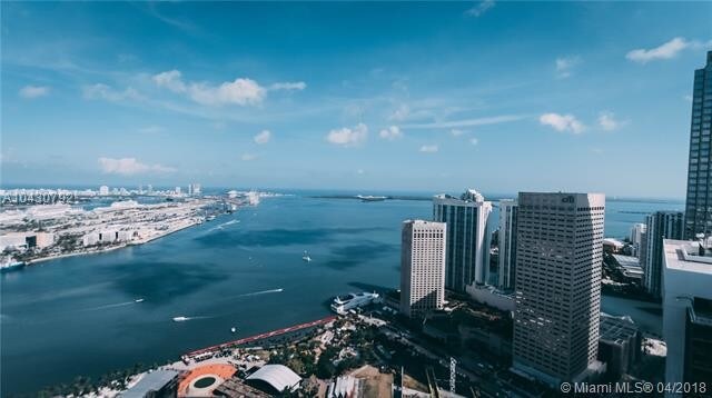 50 Biscayne Blvd-Unit -5006 in Miami, FL - Building Photo