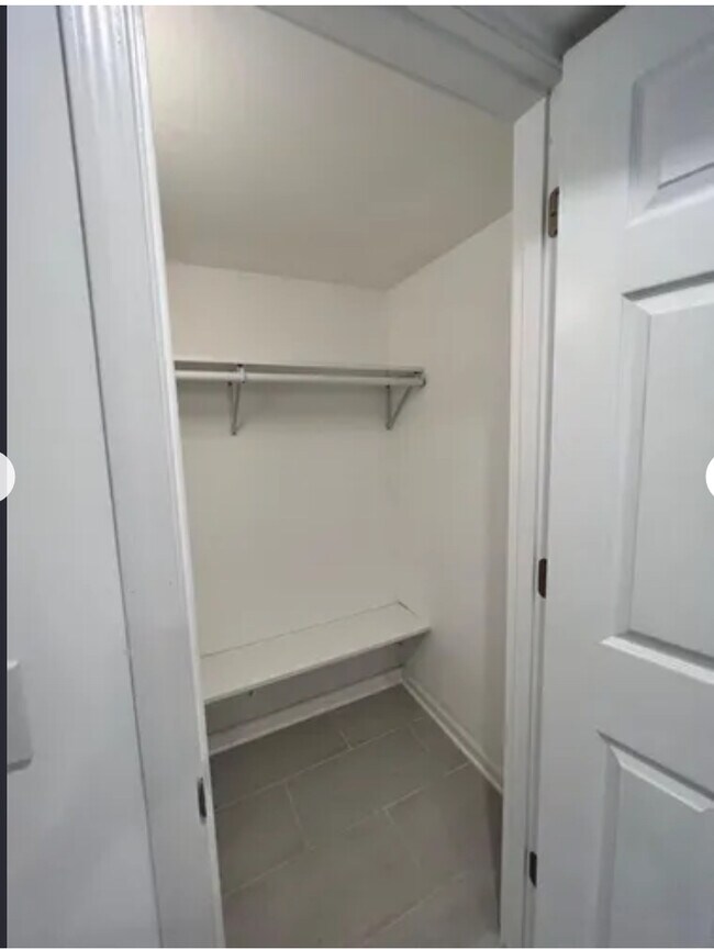 2717 W Saint Helen St in Chicago, IL - Building Photo - Building Photo