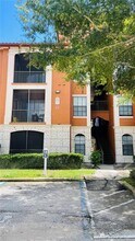 6149 Metrowest Blvd in Orlando, FL - Building Photo - Building Photo