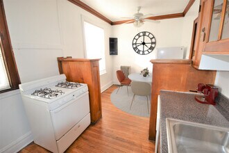 4830 W Addison St in Chicago, IL - Building Photo - Building Photo